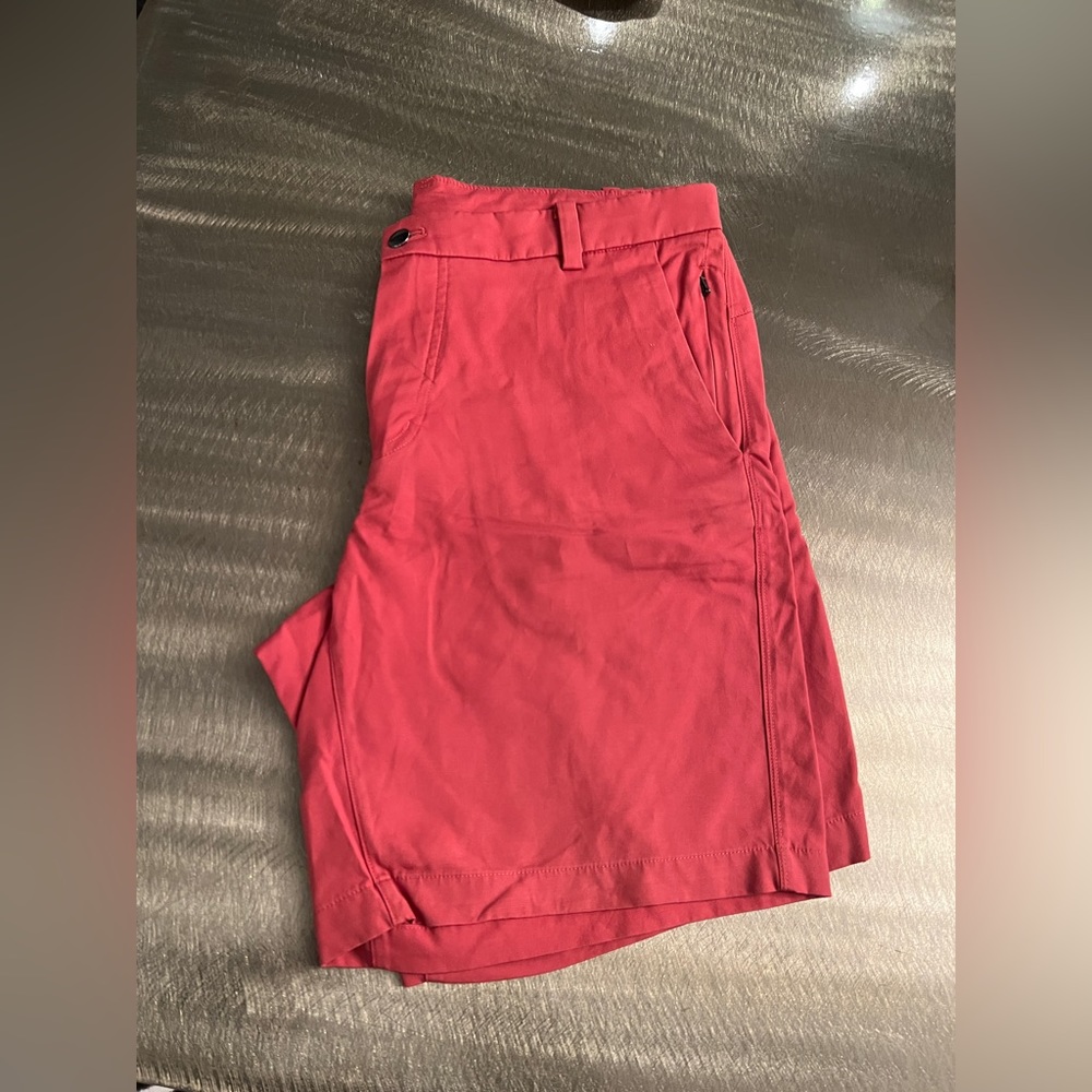 Mens Lulu lemon salmon shorts